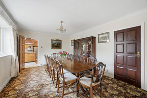 Dining room- click for photo gallery